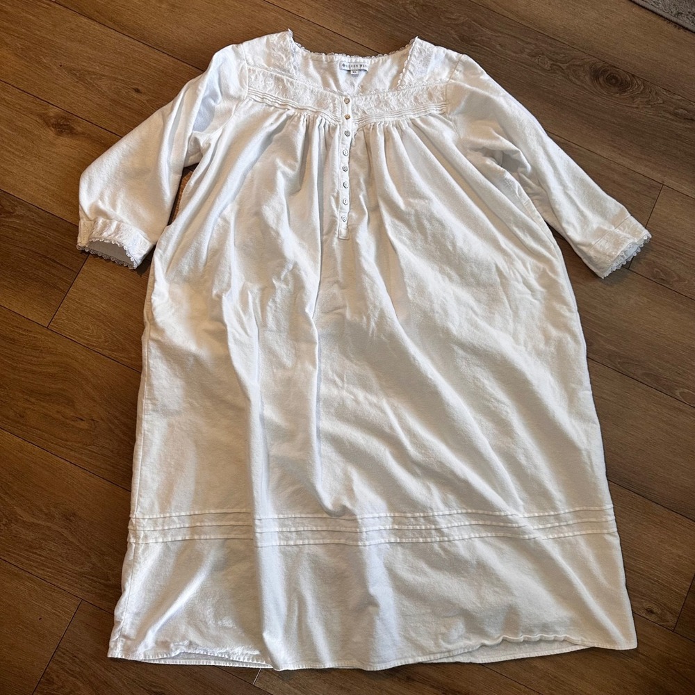 Eileen West White Cotton Blend Embroidered Nightgown Long Sleeve XL Pockets